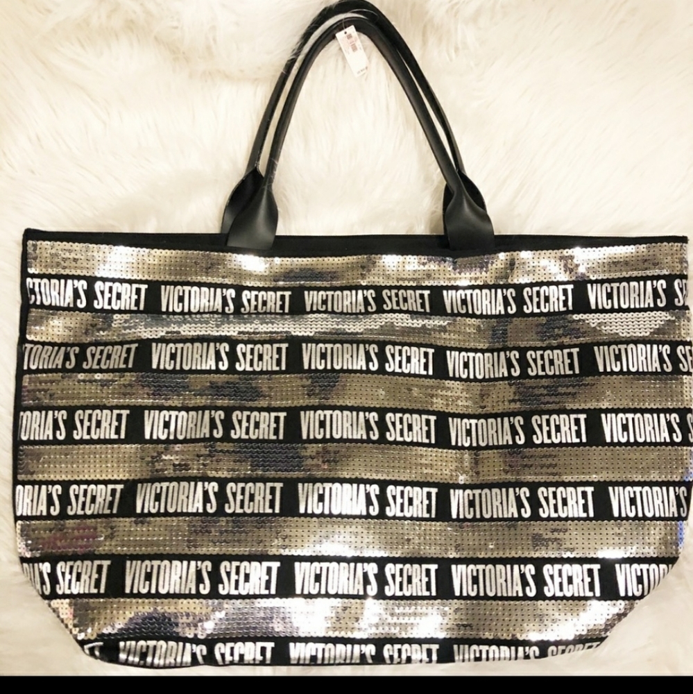 Weekender Tote - Picture 2 of 2